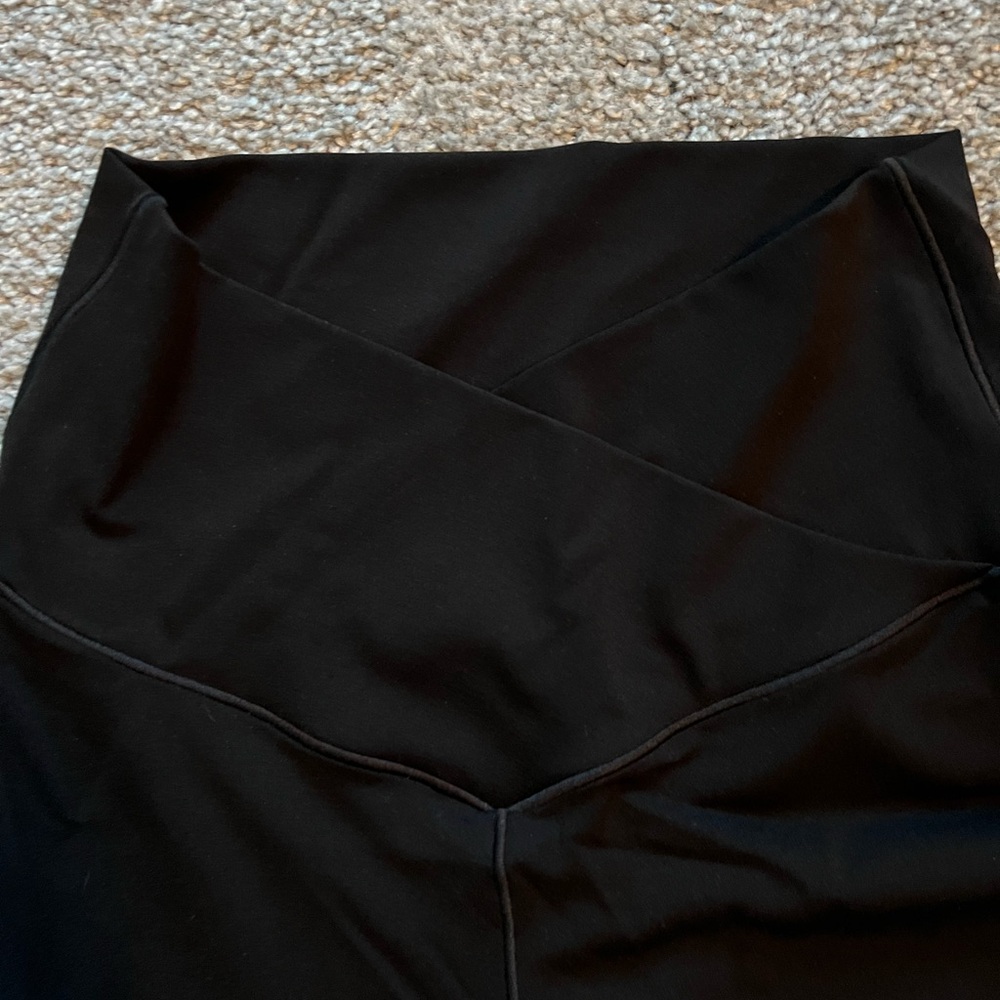 OFFLINE By Aerie Real Me High Waisted Crossover Flare Legging